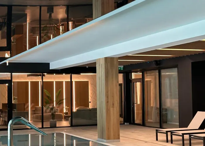Szumy Park Hotel & Restaurant